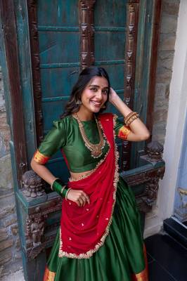 Green art silk lehenga choli with dupatta 3