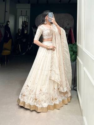 Offwhite georgette lehenga choli with dupatta 3