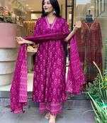 Purple Printed Cotton Kurta Pant With Dupatta - 3 Pcs Set