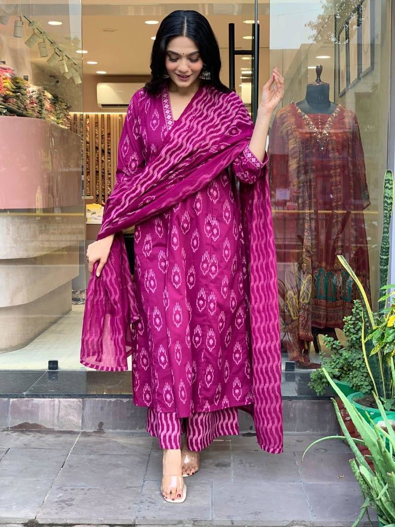 Purple Printed Cotton Kurta Pant With Dupatta - 3 Pcs Set