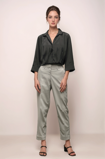 Black crepe pleated shirt