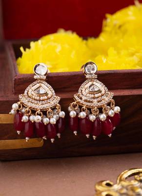 Traditional kundan and beads gold plated necklace set 3