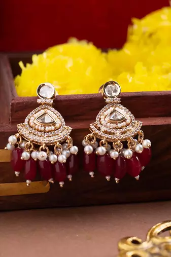 Traditional kundan and beads gold plated necklace set