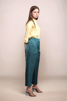 Pale yellow shirt 4