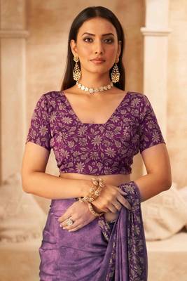 Purple printed crepe silk saree with unstitched blouse piece 4