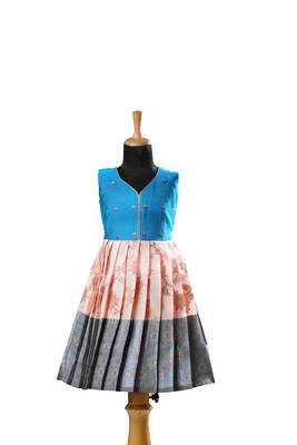 Blue plain zari work banarasi grape climber baby pattu pavadai frocks for kids 1