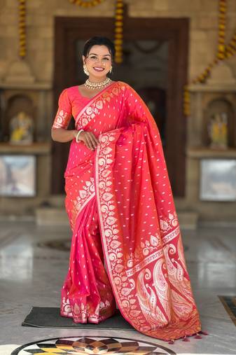 Pink Banarasi silk blend saree with zari weaving Meenakari design