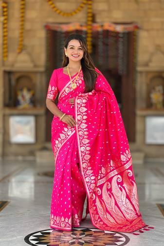 Pink Banarasi silk blend saree with zari weaving Meenakari design