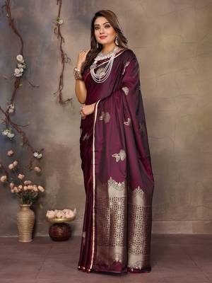 maroon Satin silk floral motifs zari weaving banarasi saree 3