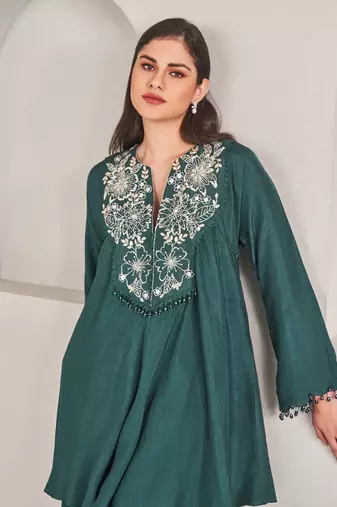 Emerald  green silk plain kurta with pant