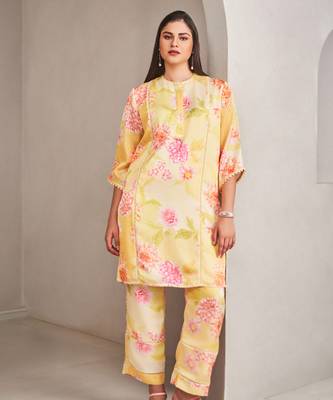 Yellow satin floral printed kurta with pants 1