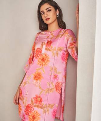 Lavender satin floral printed kurta with pant 2