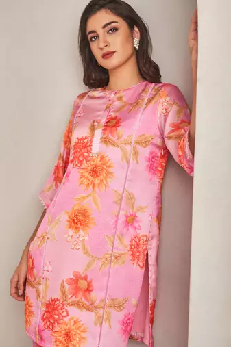 Lavender satin floral printed kurta with pant