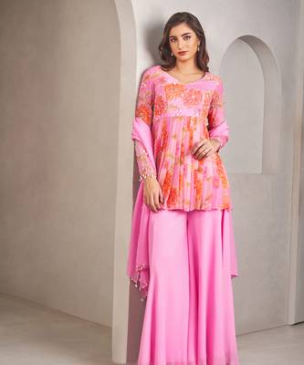 Lavender floral embroidered kurta set 1