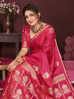 pink Satin silk floral motifs zari weaving banarasi saree 5
