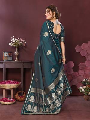 emerald green Satin silk floral motifs zari weaving banarasi saree 4