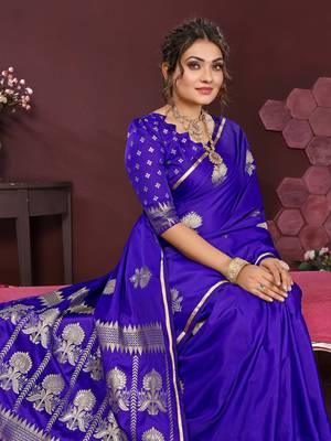 royal blue Satin silk floral motifs zari weaving banarasi saree 6