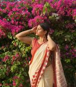 Cream and red hand block leaf printed mul cotton saree with blouse
