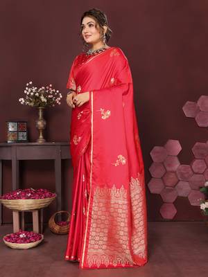reddish pink Satin silk floral print zari weaving banarasi saree 3