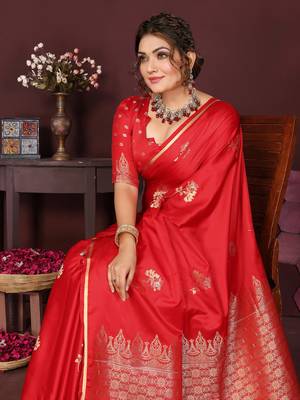 red Satin silk floral print zari weaving banarasi saree 5