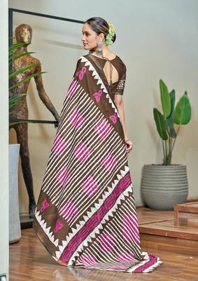 Brown mulmul cotton printed zari border saree with unstitched blouse piece 2