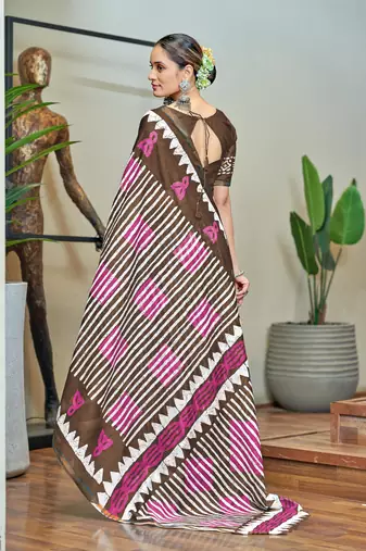 Brown mulmul cotton printed zari border saree with unstitched blouse piece