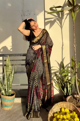 Black bandhej print art silk saree with printed blouse