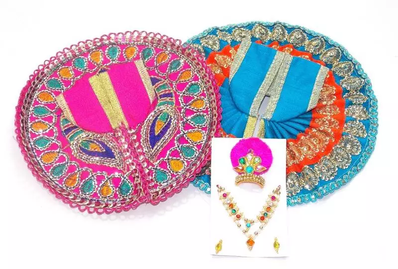 6.5'' Zari And Thread Work Poshak And Shringar