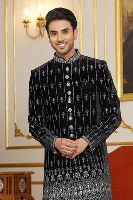 black indo-western sherwani for men with silver thread embroidery 3