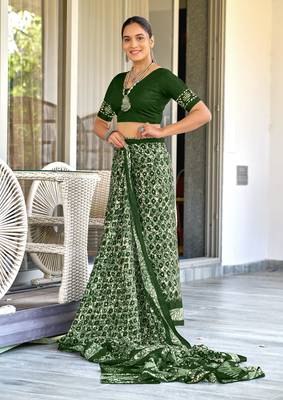 Green soft cotton hand block batik print saree with matching blouse piece-ready to wear 3
