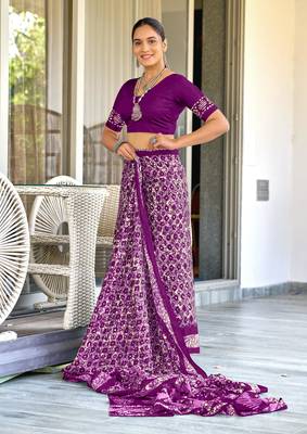 Purple soft cotton hand block batik print saree with matching blouse piece-ready to wear 3