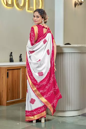 Pink soft pure cotton bandhani printed saree with printed blouse piece