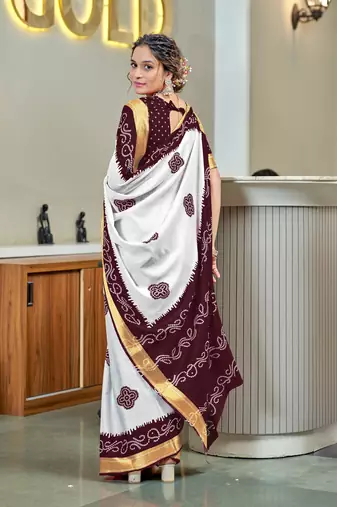 Brown soft pure cotton bandhani printed saree with printed blouse piece