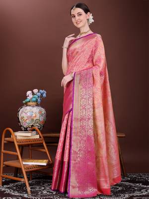 Pink zari woven silk blend saree 4