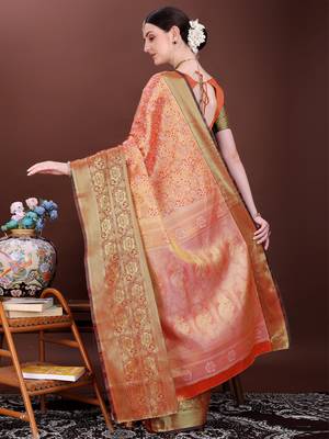 Red zari woven silk blend saree 5