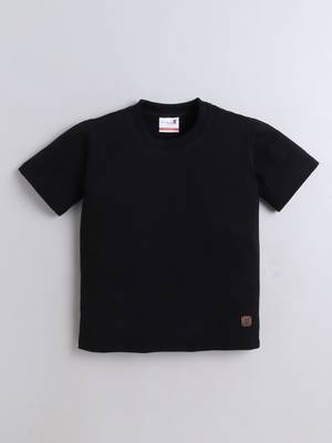 Black knitted half sleeves heart patch t-shirt for girls and boys 1