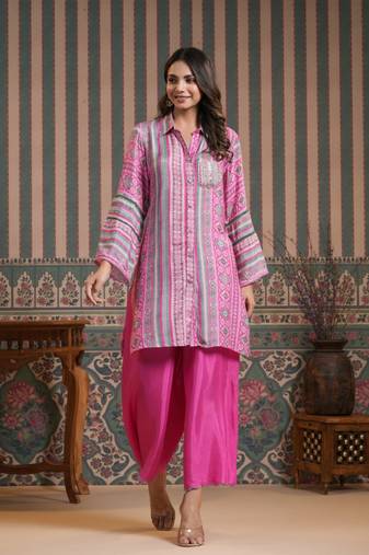 Pink printed blended cotton raya angel co ord sets