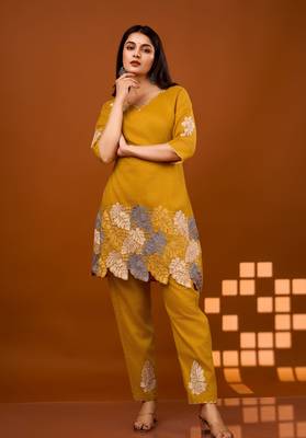 Yellow plain viscose rayon raya angel co ord sets 4