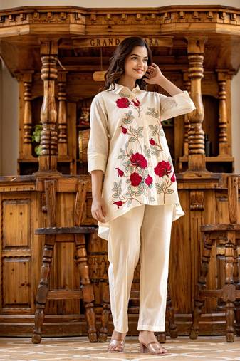 White plain cotton raya angel co ord sets