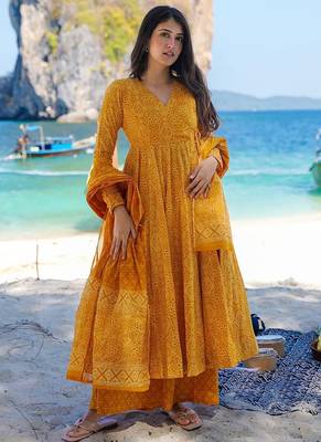 Mustrad printed muslin palazzo suits 1