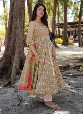 Green printed muslin palazzo Suit 3