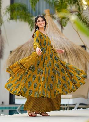 Mustard printed muslin palazzo Suit 4