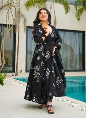 Black printed cottan palazzo Suit 2