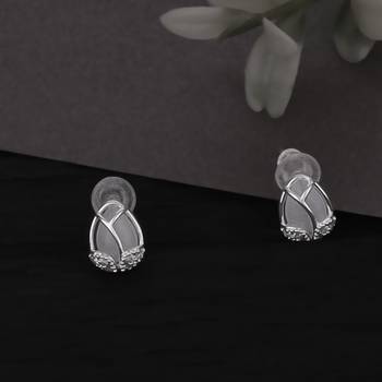 Pleasant oval shape silver plated stud earring for women and girls 1
