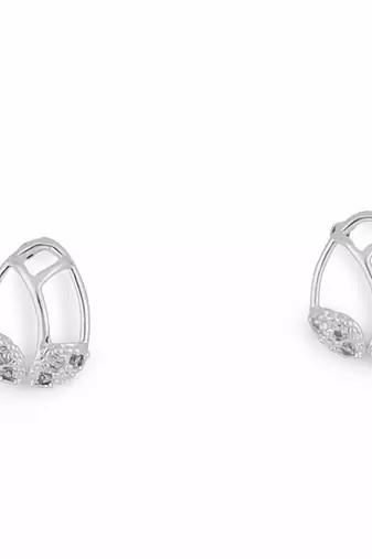 Pleasant oval shape silver plated stud earring for women and girls