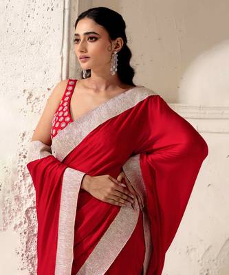 Red silk plain saree with gota Edging 2
