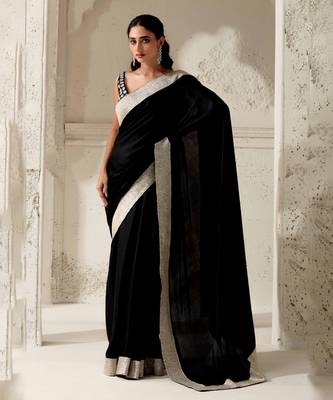 Black silk plain saree with gota Edging 1