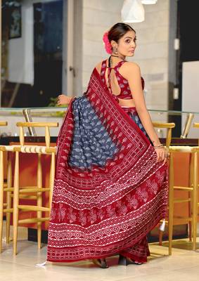 pre draped grey cotton saree with block print blouse 2
