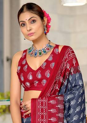pre draped grey cotton saree with block print blouse 4