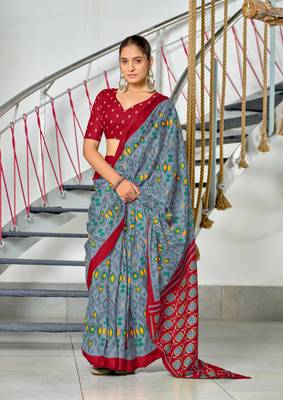 pre-stitched grey mulmul cotton saree with block print blouse 1